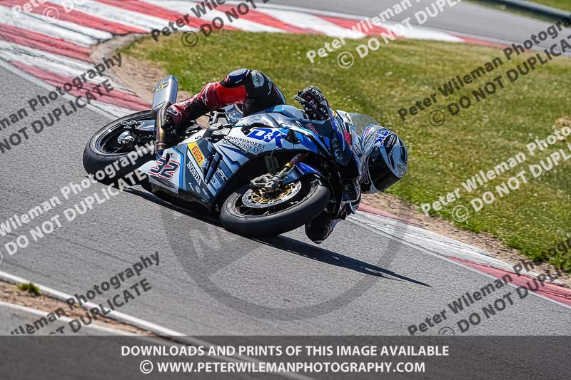 donington no limits trackday;donington park photographs;donington trackday photographs;no limits trackdays;peter wileman photography;trackday digital images;trackday photos